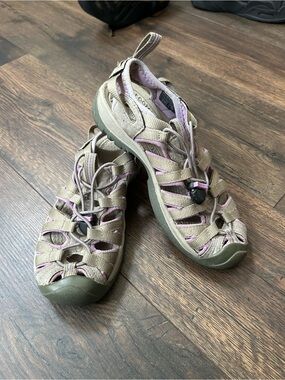 Keen Women’s Water Sandals in Taupe with Lavender Trim